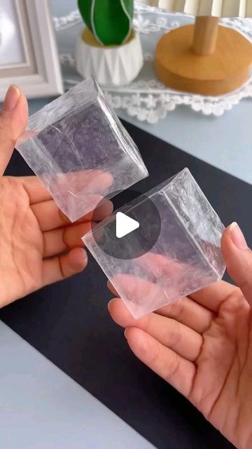 Tape Box Diy, Simple Recycling Ideas, Foam Cube Crafts, Square Paper Crafts, Tape Cube Diy, Transparent Box Diy, How To Make A Cube, Paper Cube Craft, Paper Crafts Diy Kids Simple Easy