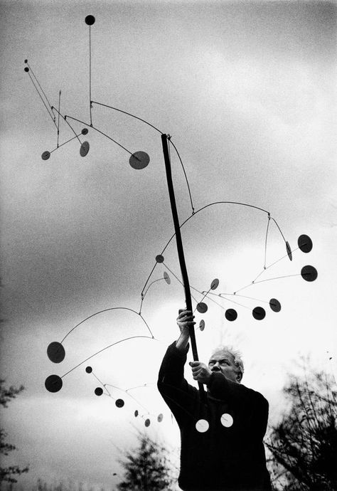 Alexander Calder Jewelry, Installation Interactive, Calder Mobile, Anselm Kiefer, Mobile Sculpture, Alexander Calder, Mobile Art, Kinetic Art, Kinetic Sculpture