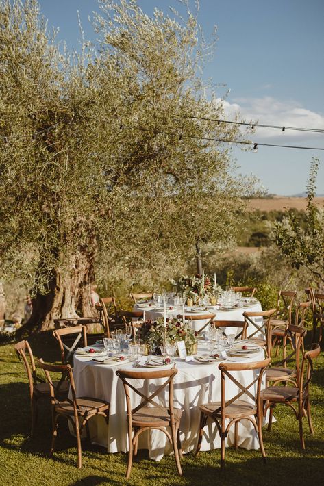 Wedding In Countryside, Olive Farm Wedding, Italy Countryside Wedding, Small Tuscany Wedding, Old World Italy Wedding, Tuscan Micro Wedding, Wedding Countryside, Tuscany Intimate Wedding, Italian Countryside Wedding