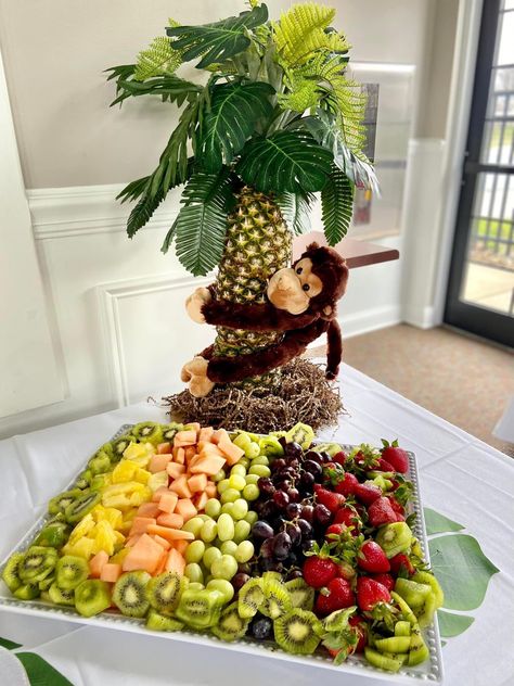 Jungle Theme Shower Ideas, Safari First Birthday Food Ideas, Wild One Veggie Tray, One Year Old Jungle Birthday Party, Jungle Birthday Party Food Ideas, Two Wild Candy Table, Wild And Three Food Ideas, Jungle Party Desserts, Two Wild Birthday Party Decor