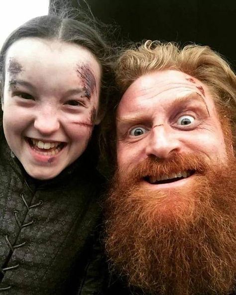 [[MORE]] Giant killers 💪 . . #gameofthrones #got #hbo #gotseason8 #gotfinale #gameofthronesseason8 Game Of Thrones Bts, Game Of Thrones Set, Kristofer Hivju, Lyanna Mormont, Got Cast, Game Of Thrones Cast, Bella Ramsey, Got Game Of Thrones, The Longest Night