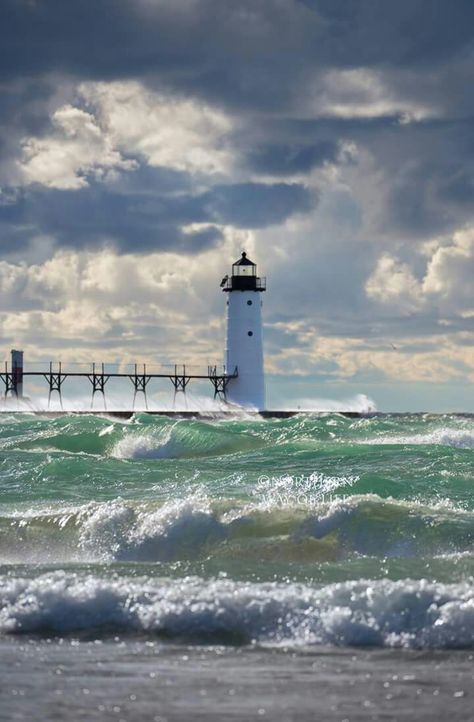 Lake Michigan in the fall Gold Beach Oregon, Manistee Michigan, Autumn Cottage, Lighthouse Photos, Lighthouse Pictures, Pure Michigan, Light House, Lake Michigan, Water Features