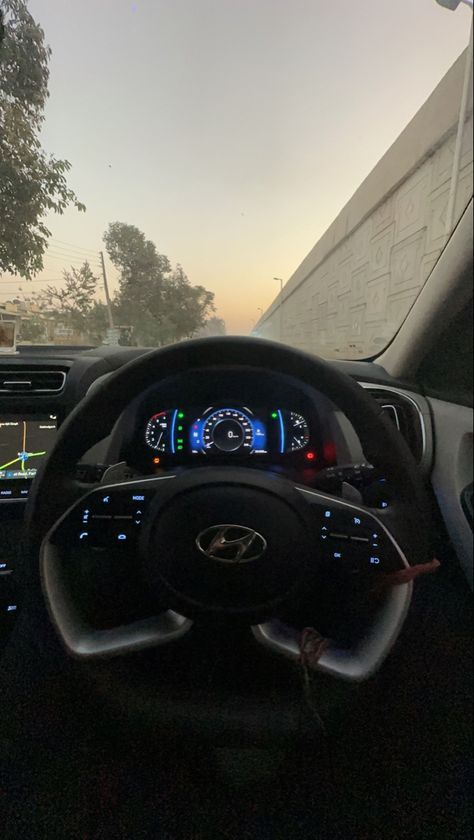 #creta #car #india #story Creta Driving Snap, Creta Night Snap, Creta Car Snap, Creta Snapchat Story, Creta Snap, Car Snapchat Stories Indian, Car Snap Story, Car Indian, Creta Car