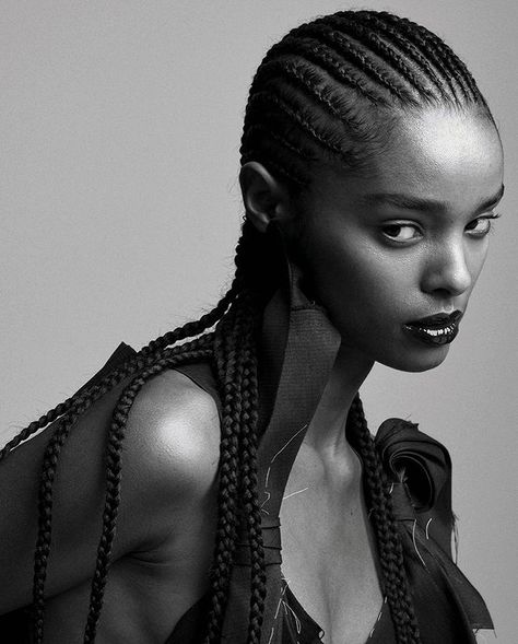 African Model Portrait, Black Model Test Shoot, Makeup Model Photography, Cornrows Natural, Shoot Moodboard, Cornrows Natural Hair, Box Project, Headshot Poses, Test Shoot