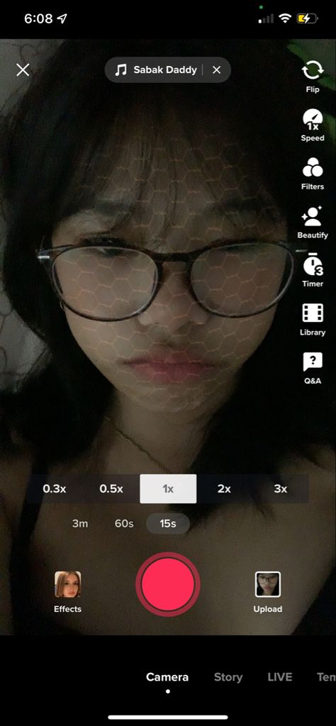 This tiktok filter>>> Best Filters For Instagram, Aesthetic Filter, Instagram Photo Editing, Name Photo, Selfie Time, Instagram Filter, Poses For Photos, Simple Makeup, Tik Tok