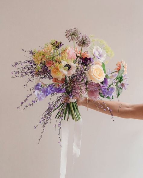 Ready for spring with this colorful bouquet by fleurstudio 💐 #bouquet #springbouquet #bouquetinspo #flowerarrangement #weddingsardinia #fleurstudioevents #weddinginspiration #weddingplanning #eventstyling Tangled Themed Bouquet, Rapunzel Wedding Bouquet, Tangled Inspired Bouquet, Rapunzel Flower Bouquet, Tangled Bouquet, Rapunzel Bouquet, Wedding Bouquet Colorful, Flower Aesthetics, Tangled Wedding