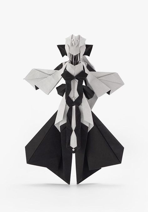 By 晓 陈 (source: ) #origami Morgan Fgo, Origami Man, Origami Human, Origami Art, Origami Crafts, Cool Inventions, Paper Doll, Free Time, Anime Figures