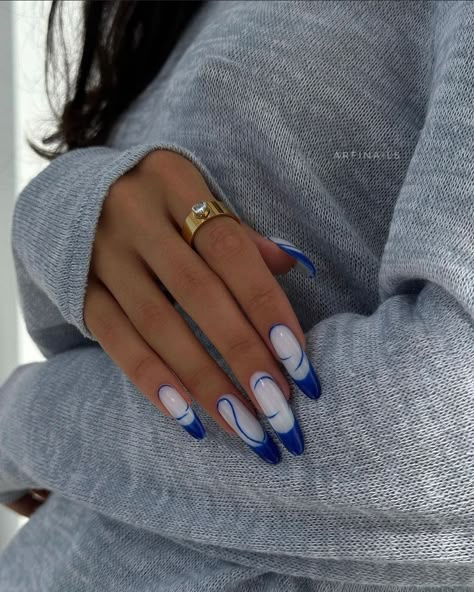 Long Christmas Nails, Nail Trends For 2023, Hottest Nail Trends, Punk Nails, Edgy Nails, French Acrylic Nails, Christmas Nails Acrylic, Acrylic Nails Coffin Short, Hot Nails