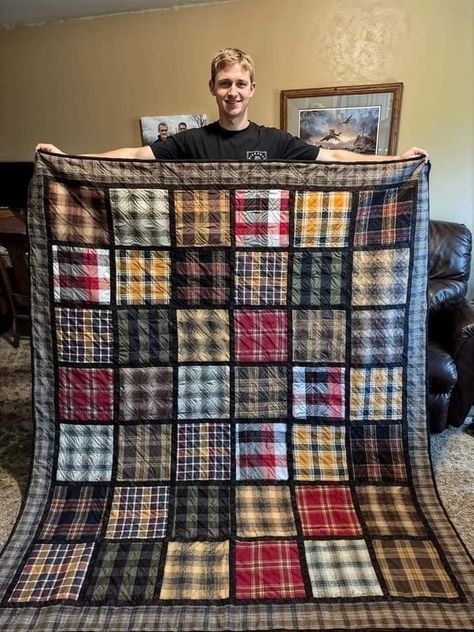 Teen Quilts, Boys Quilt Patterns, Panel Quilt Patterns, Modern Quilting Designs, Patchwork Inspiration, Big Block Quilts, Sewing Machine Quilting, Flannel Quilts, Plaid Quilt