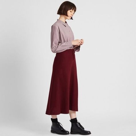 WOMEN IDLF Wool Blended Flare Long Skirt | UNIQLO Flare Long Skirt, Winter Skirt, Great Lengths, Parisian Chic, Women Maxi, Uniqlo, Long Skirt, Wool Blend, Elastic Waist