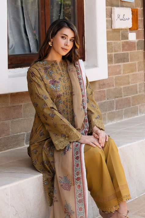 Pakistani Embroidered Lawn SILK Suit Unstitched 3Pc Lorien B_ Zeh-57 | Latest Pakistani Punjabi Suits Salwar Kameez Designer Wear Designers Republic, Silk Suit, Punjabi Suits, Designer Wear, Salwar Kameez, Bridal Wear, Winter Collection, Party Wear, Lawn