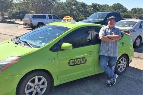 "How Uber & Lyft were driven from Austin and replaced with a worker cooperative" 8Nov.2016 "Inspiring story of solidarity" -Local Futures/Economics of Happiness Taxi Car, Taxi Cab Aesthetic, Uber Car, Taxi Inside, Uber Memes, Crazy Taxi, Fridge Photos, Uber Driver, Taxi Service