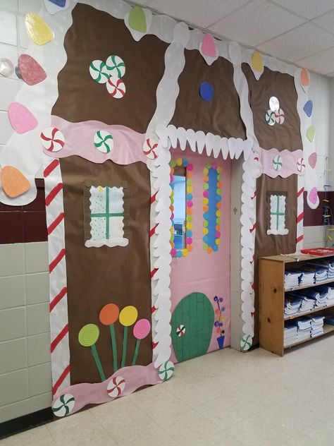 Gingerbread House Classroom Door Decor Ginger Bread House Decorations Classroom, Gingerbread House Room Transformation, Door Decorating Christmas Gingerbread House, Gingerbread Front Door Decorations, Gingerbread House Classroom Door Decorations, Pink Gingerbread House Classroom Door, Hallway Gingerbread House, Gingerbread House Hallway Decorations School, Gingerbread House Teacher Door