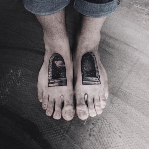 Foot Tattoo, Foot Tattoos, Body Modifications, I Tattoo, Tattoos For Guys, Rings For Men, Doors, Tattoos