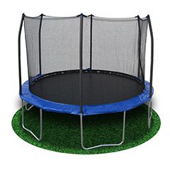 Quickgrass Artificial Grass Trampoline Mat come with with U Pins for fixing and can delivered to your door. Under Trampoline Ideas, Fun Trampoline Games, Fake Grass Backyard, Trampoline Ideas, Inground Trampoline, Artificial Grass Mat, Best Trampoline, Backyard Trampoline, Fake Grass