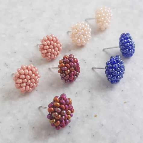 New color's of button beaded earrings are soon available in my shop Beaded Studs, Wedding Pearl Earrings, Handmade Jewlery, Pearl Earrings Wedding, Beaded Necklace Diy, Packing Jewelry, Ball Earrings, Necklace Diy, Handmade Beaded Jewelry