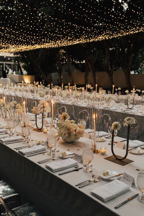 Twinkly Lights Wedding Reception, Small Wedding Dinner, Modern Classy Wedding, Indoor Wedding Decorations, Whimsical Theme, Wedding Reception Lighting, Elegant Wedding Themes, Tips For Organizing, Dream Wedding Decorations