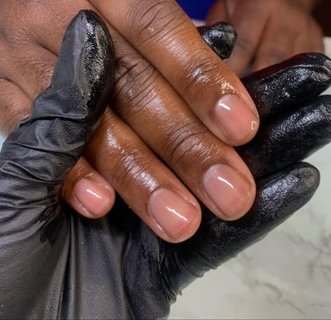 Men Nails Clear Polish, Clear Nails For Men, Men Pedicure Ideas, Nail Care For Men, Men Clear Nails, Black Man Self Care, Clean Nails Men, Manicure On Men, Clear Nails Men