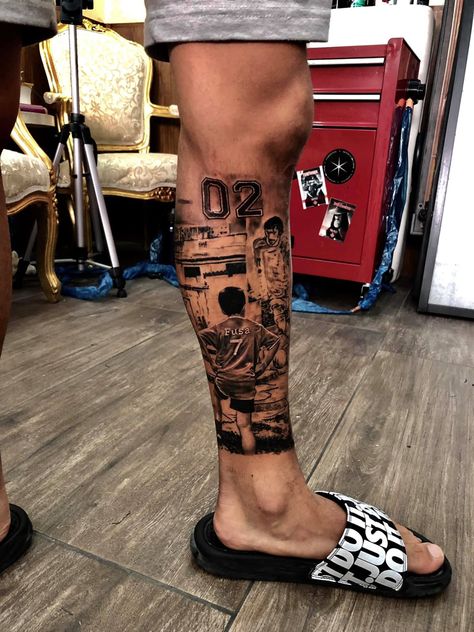 Football Leg Tattoo Men, Football Tattoo Ideas For Men Arm, Football Tatoos Ideas, Soccer Leg Tattoo, Football Tattoo Ideas For Men Leg, Soccer Tattoos Ideas, Tatoos Men Leg Ideas, Tattoo Futbol Ideas, Football Tattoo Ideas For Men