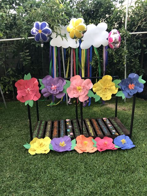 DIY Girl Scouts Bridge for Bridging Ceremony. Bridging Ceremony, Bridge Ideas, Girl Scout Bridging, Girl Scout Activities, Scout Activities, Girl Scout Ideas, Scout Ideas, Girl Scout, Diy For Girls