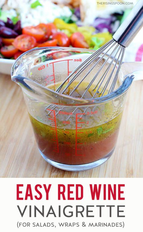 Vinegrette Salad, Red Wine Vinegar Salad Dressing, Red Wine Vinaigrette Dressing, Red Wine Vinegar Recipes, Leafy Salads, Salads Chicken, Red Wine Recipe, Vinegar Salad Dressing, Salads Pasta