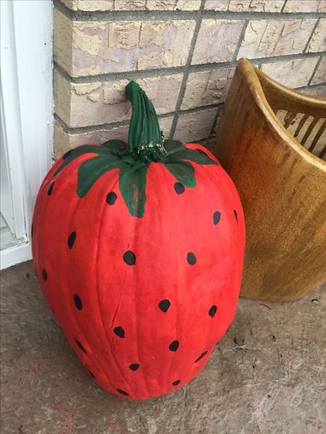 Strawberry Strawberry Pumpkin Painting, Strawberry Pumpkin, Creative Pumpkin Painting, Crazy Hat, Pumpkin Painting Ideas, Pumpkin Designs, Halloween Pumpkin Designs, Painted Pumpkin, Creative Pumpkins