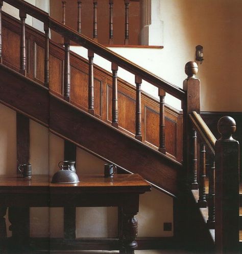 . Stained Stairs, Historic Staircase, Stair Inspiration, Stair Newel Post, Wooden Staircase, Indian Room, Amsterdam Houses, Small Kitchen Layouts, Wood Staircase