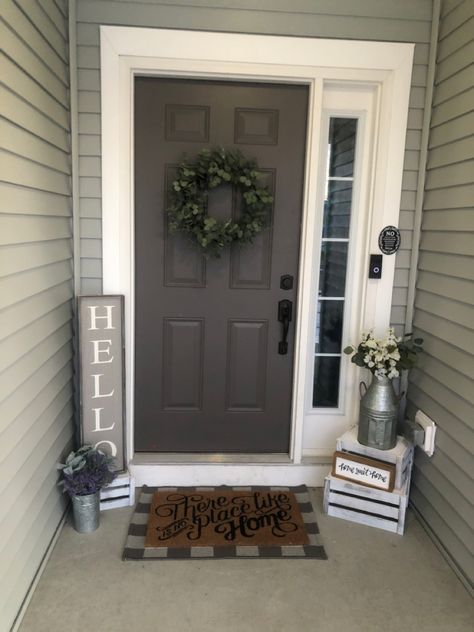 Front Porch Door Ideas Entrance, Front Doorway Ideas Entryway Outside, Recessed Front Door Entrance Decor, Narrow Front Door Entry Exterior, Narrow Outdoor Entryway Ideas, Front Doorway Ideas, Small Front Door Decor Entrance, Small Front Door Decor, Narrow Front Porch Ideas