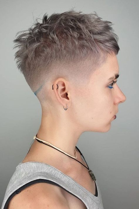 Short Hair Shaved Sides, Pixie Cut Shaved Sides, Short Hairstyles For Fine Hair, Very Short Pixie Cuts, Best Fade Haircuts, Shaved Pixie, Short Textured Hair, Hairstyles For Fine Hair, Very Short Haircuts