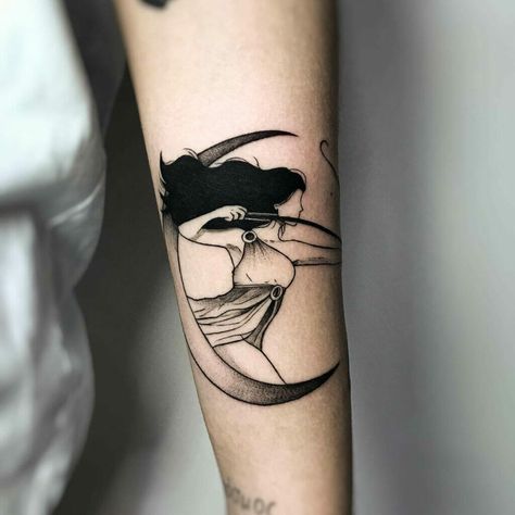 Artemis Goddess Tattoo Athena Minimalist Tattoo, Artemis Tattoos, Artemis And Athena Tattoo, Artemis Tattoo Design Greek Mythology, Artemis Tattoo Design, Artemis Sleeve Tattoo, Greek Goddess Tattoo Artemis, Orion Tattoo, Artemis Tattoo