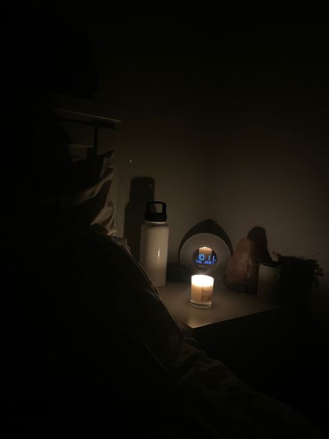 Bedrooms At Night, Dark Room Aesthetic Bedroom Night, Cozy Sleep Aesthetic Night, Bed Aesthetic Dark, Sleep Time Aesthetic, Night Aesthetic Bedroom, Sleep Aesthetic Dark, Dark Sleep Aesthetic, Sleep Aesthetic Night Bed