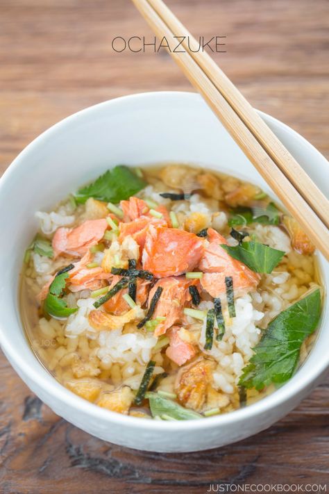 Yakimeshi Recipe, Salted Salmon, Nourishing Soup, Dashi Broth, Just One Cookbook, Rice Crackers, Easy Japanese Recipes, Japanese Recipe, Salmon And Rice