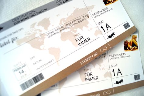 Freebie Ticket als Postkarte Fly Me To The Moon, Print Inspiration, To The Moon, Just Do It, First Names, The Moon, Boarding Pass, Passenger, Moon