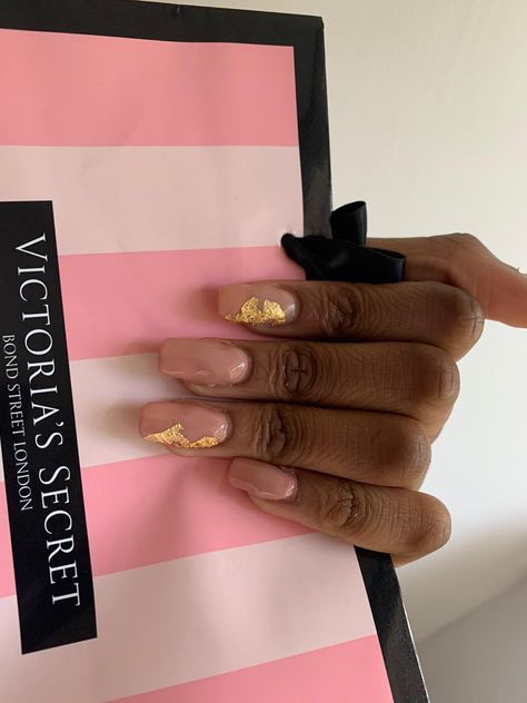 Nude squoval gold leaf nails Gold Leaf Nails, Decal Nails, Leaf Nails, Nail Journey, How To Do Nails, Simple Nails, Gold Leaf, Victoria’s Secret, Nails