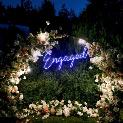 Wedding Neon Sign Backdrop, Neon Sign Backdrop, Backyard Engagement Parties, Engagement Signs, Backyard Reception, Wedding Neon Sign, Neon Wedding, Sign Lighting, Wedding Idea