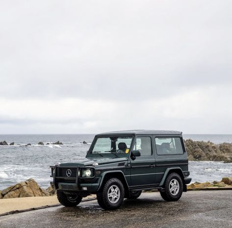 Classic G Wagon, Vintage G Wagon, Black G Wagon Aesthetic, Black G Wagon, Vintage 4x4, Mercedes Benz G500, Mercedes G Wagon, Mercedes Benz G Class, Euro Cars