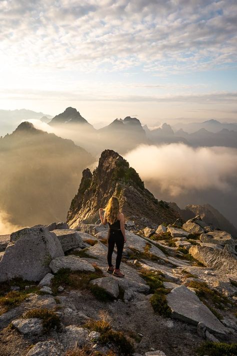 The view from the top of Vesper Peak was one of the most beautiful views that I had ever seen! It was one of those views that left me in absolute awe... Longs Peak, Washington State, The View, How Beautiful, Beautiful Views, The Top, Washington, Most Beautiful, Hiking