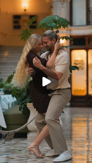 281K views · 26K likes | Janis & Zoe on Instagram: "So grateful to dance around the world with you 🥰 hopefully you all have a relaxing day… what is your favorite activity on a Sunday? Ours is dancing of course 🤭🤍  #Romantic #EmotionalDance #Bachata #BachataDance #SocialDance #BachataSensual #BachataDancing #SensualBachata #BailandoBachata" Bachata Dance Couple, Salsa Dance Video, Bachata Dance Video, Have A Relaxing Day, Bachata Outfit, Swing Dance Moves, Guy Dancing, Dance Couple, Romantic Dance