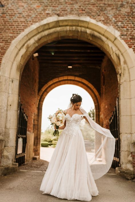 Indulge in the timeless elegance of a nude luxe wedding at Hodsock Priory. Explore breath taking moments of love, beauty, and opulence in this enchanting photoshoot. Photographer: Gabriella's photography and film. #HodsockPrioryWedding #TimelessElegance #weddinginspiration Hodsock Priory, Elegant Wedding Theme, Nude Wedding, Elegant Wedding Themes, Fall Bridesmaids, Country House Wedding Venues, Country House Wedding, Elegant Wedding Venues, Fall Bridesmaid Dresses