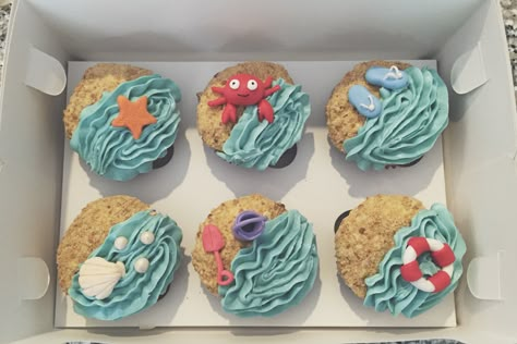 Water Cupcakes Ideas, Beach Theme Cupcake Cake, Under The Sea Theme Cupcakes, Ocean Theme Cupcakes Kids, Cupcakes Summer Theme, Cupcakes Decoration Summer, Cupcake Beach Theme, Cute Summer Cupcakes, Beach Theme Cupcakes Birthday