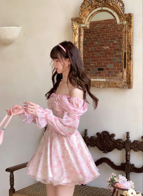 Princess Clothes Aesthetic, Navy Blue Dress Aesthetic, Pink Korean Outfit, Aesthetic Birthday Dress, Birthday Dress Aesthetic, Blue Dress Aesthetic, Slip Dress Aesthetic, Aesthetic Navy Blue, Aesthetic Runway