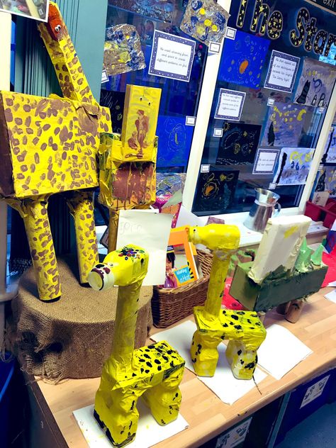 Jungle junk modelling ✨✨🦁🦒🦒🦒 #EYFS #earlyyears #EY #junkmodelling #EAD Junk Modelling Ideas Eyfs, Junk Modelling Eyfs, Jungle Activities For Kids, Safari Eyfs, Handas Surprise Eyfs, Africa Eyfs, Jungle Eyfs, Jungle Theme Activities, Jungle Project