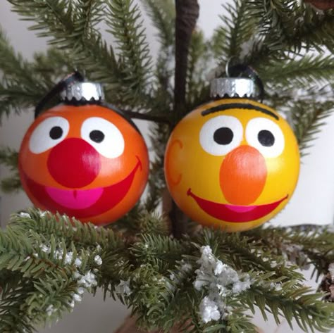 Bert and Ernie Ornaments Muppets OrnamentSesame Street Christmas Orbs, Sesame Street Christmas, Muppets Christmas, Muppet Christmas, Bert And Ernie, Holiday Window Display, Christmas Trees For Kids, Painted Christmas Ornaments, Lightbulbs