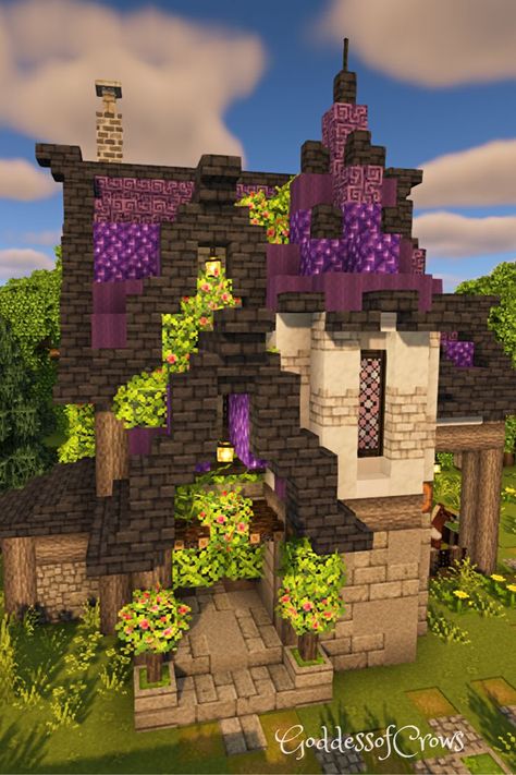 Fairycore Minecraft Base Fairy Town Minecraft, Minecraft Houses Purple, Minecraft Amethyst House, Fairy Cottage Minecraft, Witch House Minecraft, Minecraft Beautiful House, Fairycore Minecraft, Minecraft Fairycore, Fairycore House