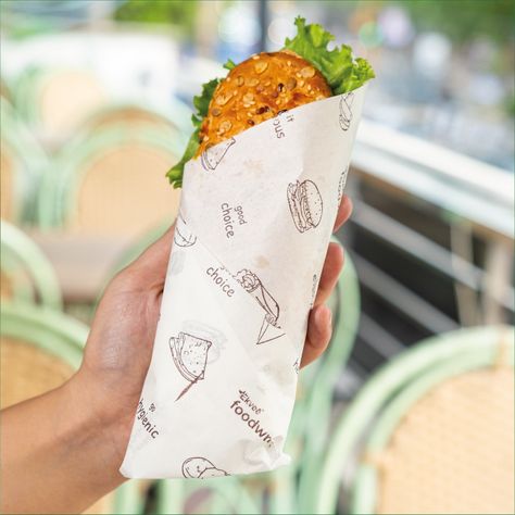 Wrap your sandwiches in style with our eco-friendly sandwich wrapping paper! Perfect for keeping your snacks fresh and looking fabulous. 🌟🥪✨ #ekveefoodwrap #ekvee #paperfoil #butterpaper #stylewithelegance #instafoodie #foodstagram #explorepage #instafood #snack #yummy #easyrecipes #fyp #foodwrap #kitchenessential #indianfoodies Sustainable Food Packaging, Sandwich Wrapping Paper, Sandwich Wrapping, Butter Paper, Food Wrapping Paper, Sandwich Wrap, Kitchen Games, Balanced Meals, Sustainable Food