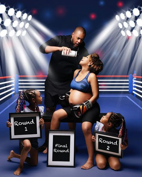 Boxing Maternity Photoshoot, Pregnant Women Poses, Boxing Pregnancy Announcement, Maternity Shoot Black Women Family, Boxing Maternity Shoot, Basketball Maternity Pictures, Maternity Ideas Photoshoot, Pregnancy Photoshoot Black Women, Baby Boy Maternity Shoot