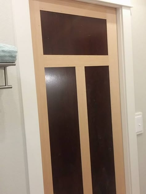 Door Transformation: Flat Panel => Shaker Style » Ryan Hobbies Panel Door Makeover, Flat Panel Door Makeover, Panel Doors Diy, Interior Door Makeover, Diy Panel Door, Backyard Door, Door Transformation, Flat Doors, Diy Interior Doors