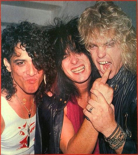 Stephen Pearcy, Nikki Sixx and the late Robbin Crosby  #hardrockmusic #glammetal #ratt #motleycrue #nikkisixx #stephenpearcy #robbincrosby… Robbin Crosby, Stephen Pearcy, 80s Hair Metal, Jim Morrison Movie, Hair Metal Bands, Bret Michaels, In The Pale Moonlight, Motley Crüe, Hard Rock Music