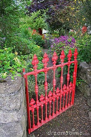 Gates can lend security, massive charm and personalization to our properties. And when we think of the classic picket fence and gate, it ... Old Gates, Garden Gates And Fencing, Upcycle Garden, Red Garden, Magic Garden, Pallet Garden, Iron Fence, Garden Gate, Plants And Flowers