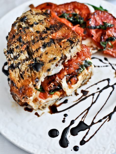 Roasted Tomato Caprese, Caprese Grilled Cheese, Tomato Caprese, Roasted Tomato, Think Food, Balsamic Glaze, Soup And Sandwich, Yummy Eats, Roasted Tomatoes